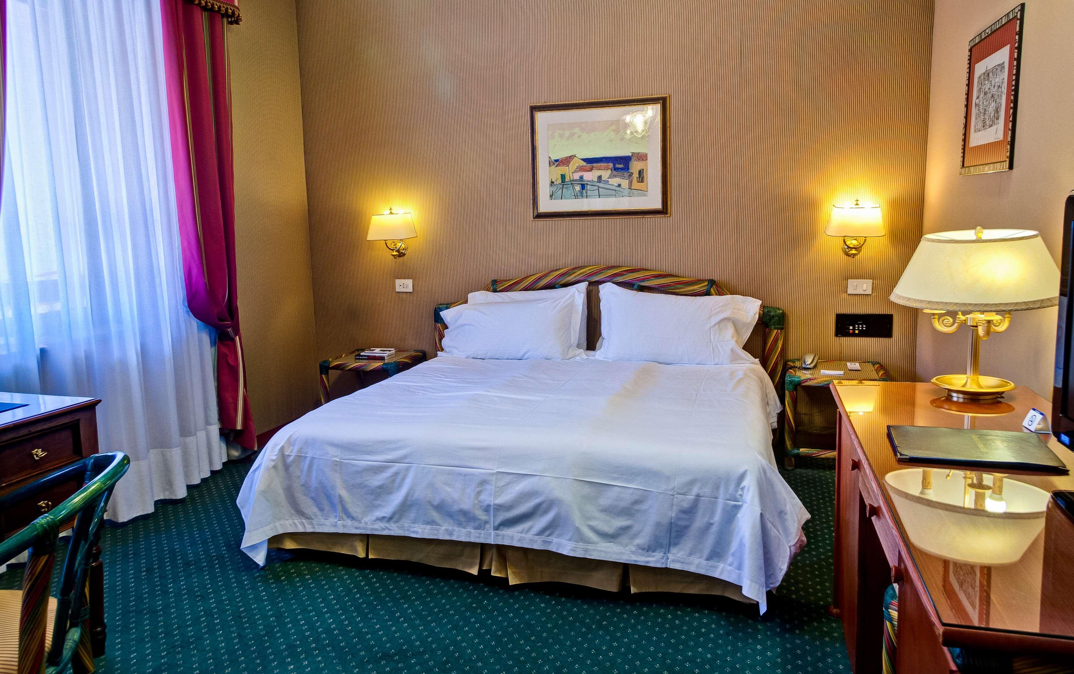 Western Rivoli 4* Roma