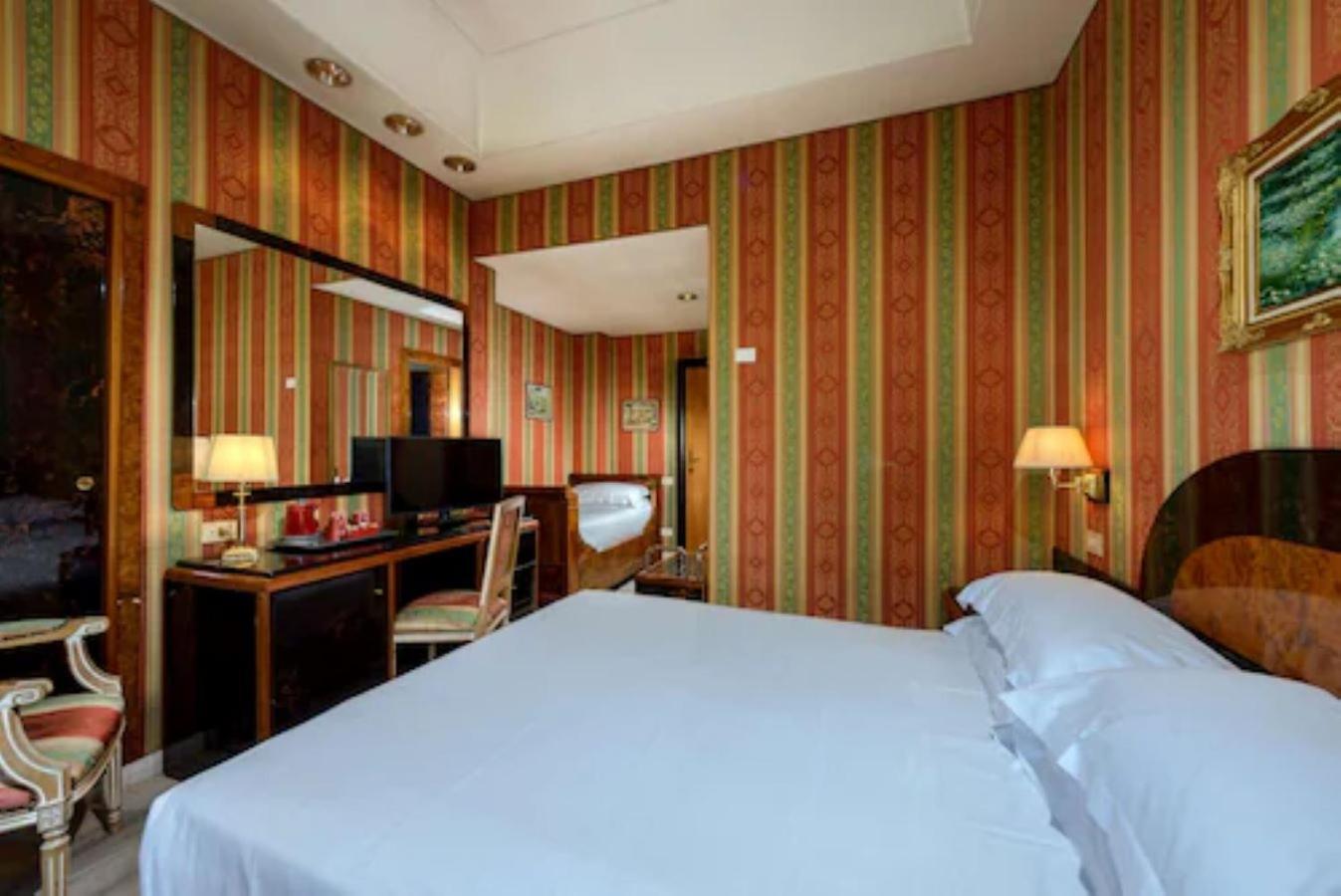 Western Rivoli 4*