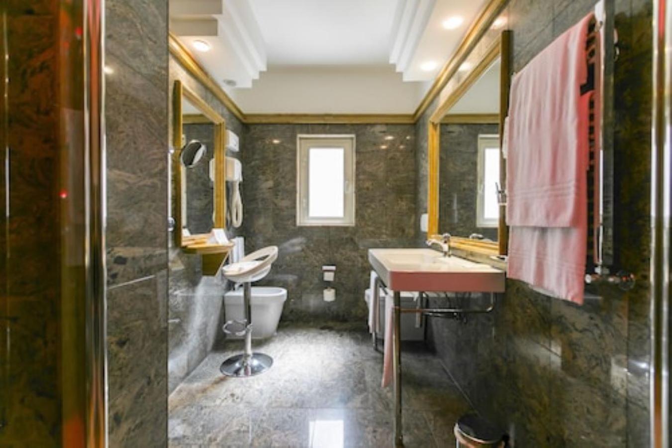 Hotel Western Rivoli Roma