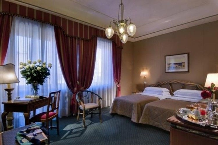 Hotel Western Rivoli 4*